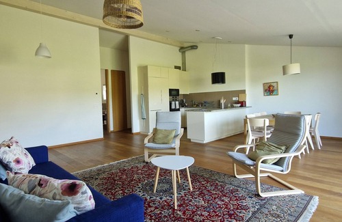 Gurmels Appartement | Spacious, comfortable, 4 bedroom attic