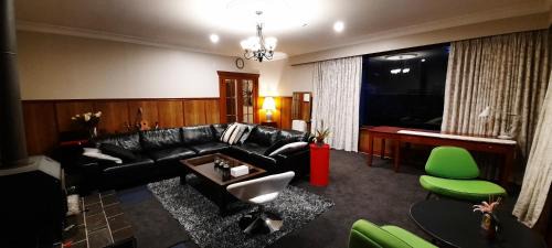 Karori Maison | Spacious Comfortable House
