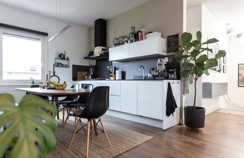 Amsterdam West Appartement | Spacious & Comfy Designer Appartement with Sunny Rooftop