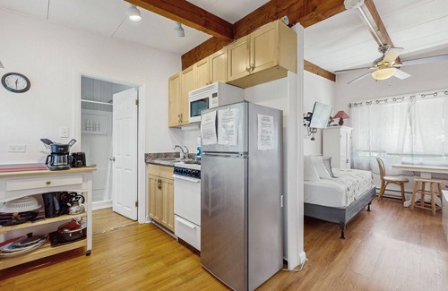 Ogunquit - Wells Appartement | Spacieux condo w / piscine partagée et une cuisine complète! Près de la plage!