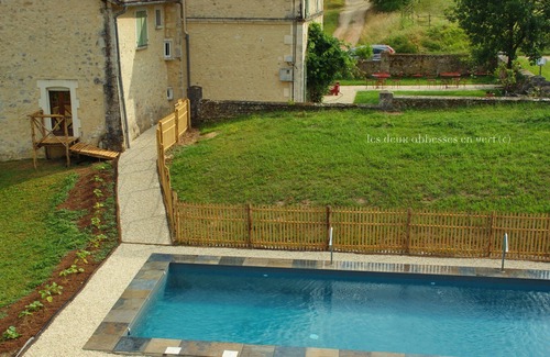 Mareuil en Perigord Maison | Gîte spacieux 3 Chbr (2/9 P) en plein nature Etang Chevaux et Piscine chauffée