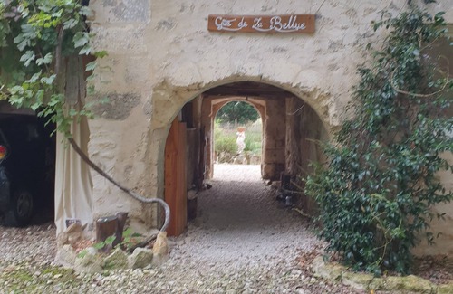 Cubnezais Maison | Gite spacieux à la campagne