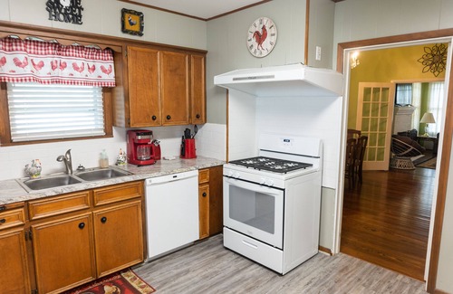 Brenham Autre | Spacious Country Living Located In The Heart Of Brenham