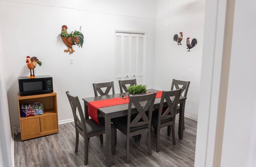 Brenham Autre | Spacious Country Living Located In The Heart Of Brenham