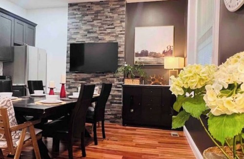 Cedar Park Appartement | Spacious & Cozy with luxury furnitures /1 King+2 Queen/-University City