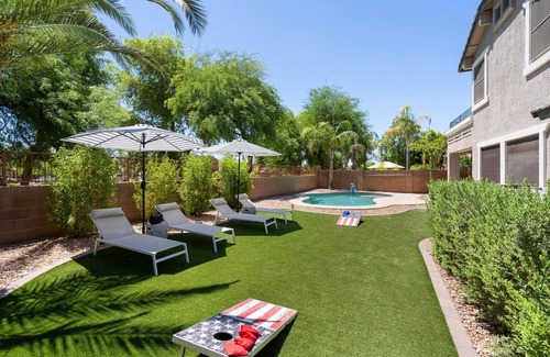 Litchfield Park Maison | Spacious Desert Retreat + Games + Sports