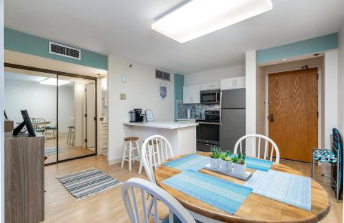 Downtown Honolulu Appartement | Spacious Downtown Executive Retreat - Free Parking