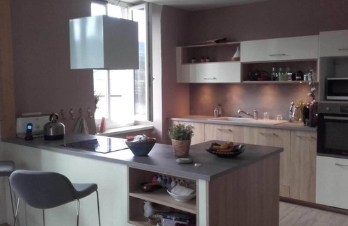 La Roche-sur-Foron Appartement | Appartement duplex spacieux à proximité de Genève, Annecy et des stations de ski