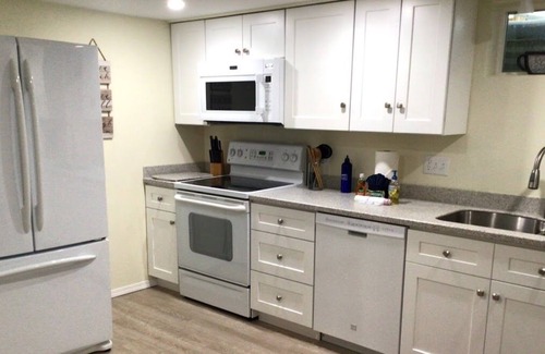 Tri-Cities Station Balnéaire | Spacious Duplex, Central Location 3/2 #4017B