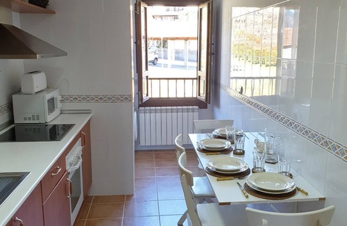 Badaguas Appartement | Duplex lumineux 3 chambres avec parc et proche golf à Jaca