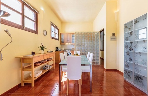 Santa Cruz de la Palma Copropriété | Appartement spacieux et lumineux avec grande terrasse à côté de la plage de S / C de la Palma 5 p.
