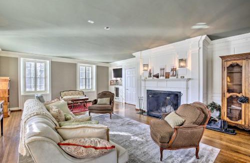 Keene Maison | Spacious Estate with Courtyard 2 Miles to Downtown!