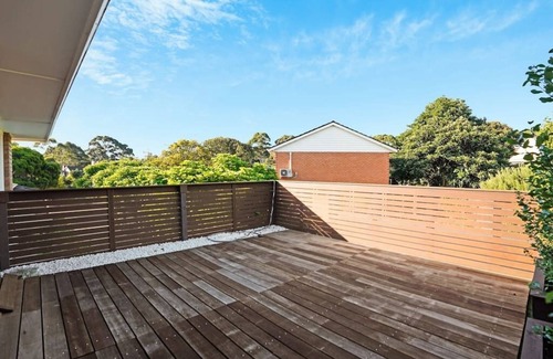 Wheelers Hill Maison | Spacious Family Home in the heart of Wheelers Hill