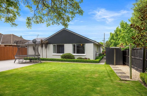 Christchurch Maison | Spacious, Family-Friendly, Home and Garden, CHC Airport 6 mins