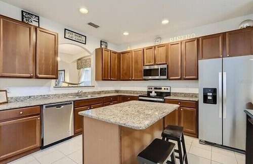 Watersong Maison | Elegant 6 Bed 4 1/2 Bath Pool Home, Privacy & Resort Amenities and Relaxation