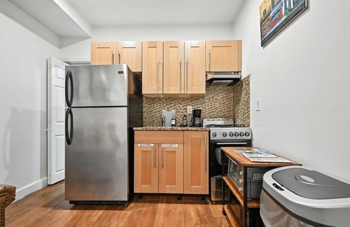Old City Maison | Spacious Family Home in Philadelphia