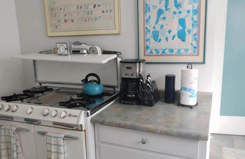 North Berkeley Maison | Spacious family home near Gourmet Ghetto, Parks, UC Berkeley