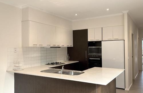 Parkville Maison | Spacious Family Home Near Melbourne CBD
