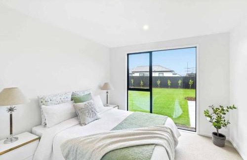 Kirwee Maison | Spacious Family Home