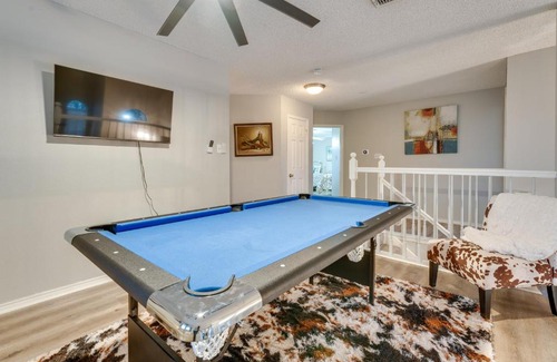 Encino Park Maison | Spacious Family Home with Patio in San Antonio!
