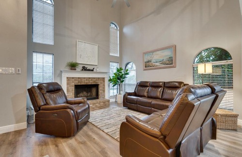Encino Park Maison | Spacious Family Home with Patio in San Antonio!