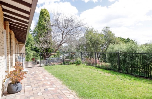 Tenterfield Maison | Spacious Family Retreat on the edge of Tenterfield