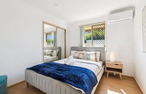 Parkinson Maison | Spacious Family Retreat in Peaceful Parkinson