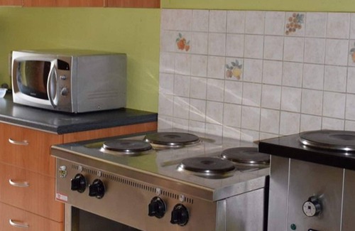 Anthisnes Autre | Spacious Farmhouse in Anthisnes with Sauna