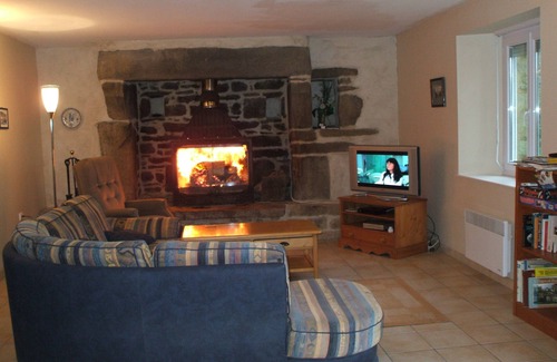 Landudec Autre | Chalet spacieux, accessible en fauteuil roulant, à proximité de superbes plages.