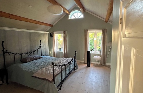Insjon Autre | Spacious Farmstead with Two Houses in Charming Dalarna
