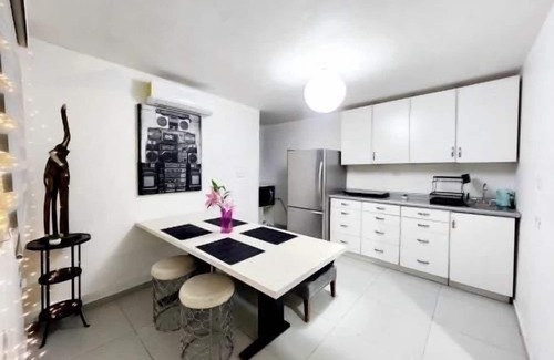 Hermosillo Appartement | Spacious first floor apartment, CAS, Centenario, C3, Cima, Oncologico.