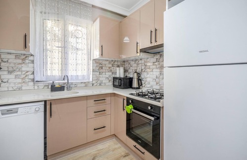 Osmangazi Appartement | Spacious Flat Near Bursa Grand Mosque in Osmangazi