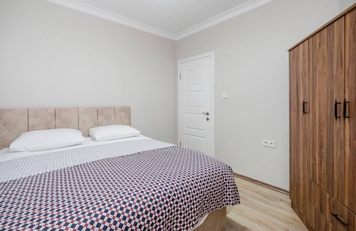 Osmangazi Appartement | Spacious Flat Near Bursa Grand Mosque in Osmangazi