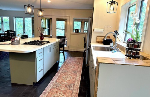 Fly Creek Maison | ENJOY! Relax and Unwind in Tranquil Fly Creek - 5 min to Downtown Cooperstown