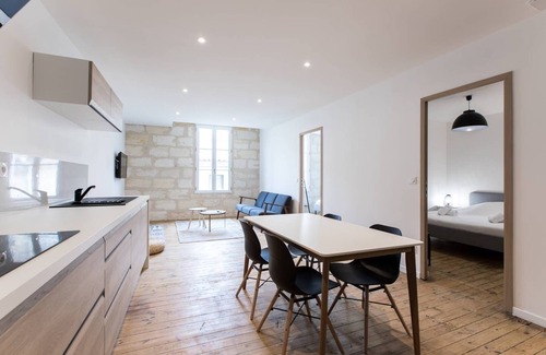 Castillon-la-Bataille Appartement | Appartement spacieux et lumineux avec climatisation