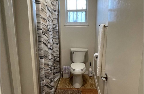 Mission Maison | Spacious freshly remodeled home.