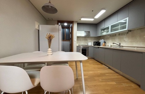 Seocho-dong Appartement | Spacious & Fully Equipped Apartment in Jamsil