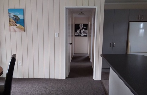 Coromandel Maison | Spacious/Fully fenced/Pet Friendly/Internet - 250m to Township.