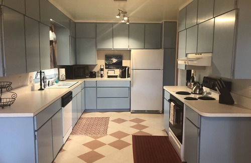 Winter Garden Maison | Spacious garage apartment in Winter Garden that sleeps four.