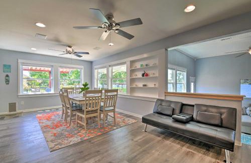 Granbury Maison | Spacious Granbury Home with Lakefront Outdoor Oasis!