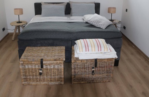 Neuruppin Appartement | Spacious, handicapped and wheelchair accessible holiday apartment