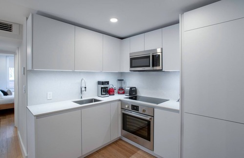 Mid-Cambridge Appartement | Spacious Harvard Square 2BR w/ W/D near Redline by Blueground
