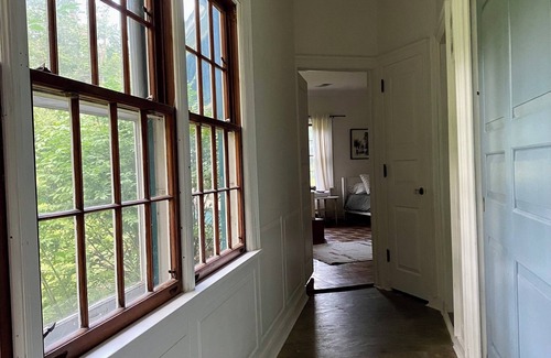 Holcomb Maison | Spacious Hillside Home Overlooking Private Woods