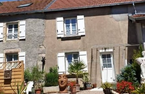 Mersuay Cottage | Spacious historic house for 12, near nature