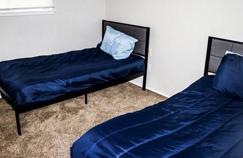 Florissant Maison | Spacious hm