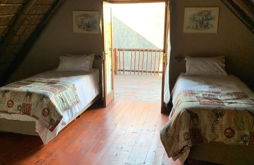 Bela-Bela Cabine | Spacious holiday home in the breathtaking African bushveld