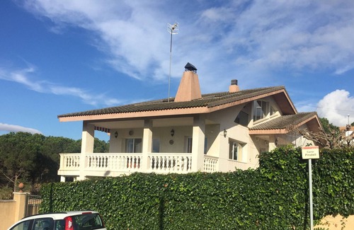 Tordera Maison | Spacieuse Villa de vacances à Tordera ,, 12 personnes avec gr. Piscine, à seulement 10 minutes de la plage