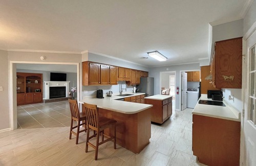 Tupelo Maison | Spacious Home in Central Tupelo