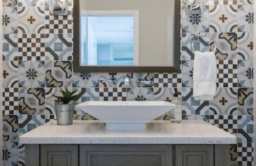 Moon Valley Maison | Spacious Home in Moon Valley- Heated Pool & Spa