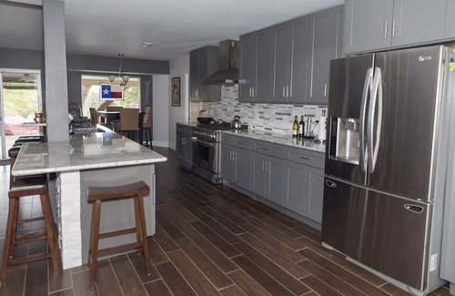South Lamar Maison | Maison spacieuse au coeur d'Austin grande cour arrière et piscine privée